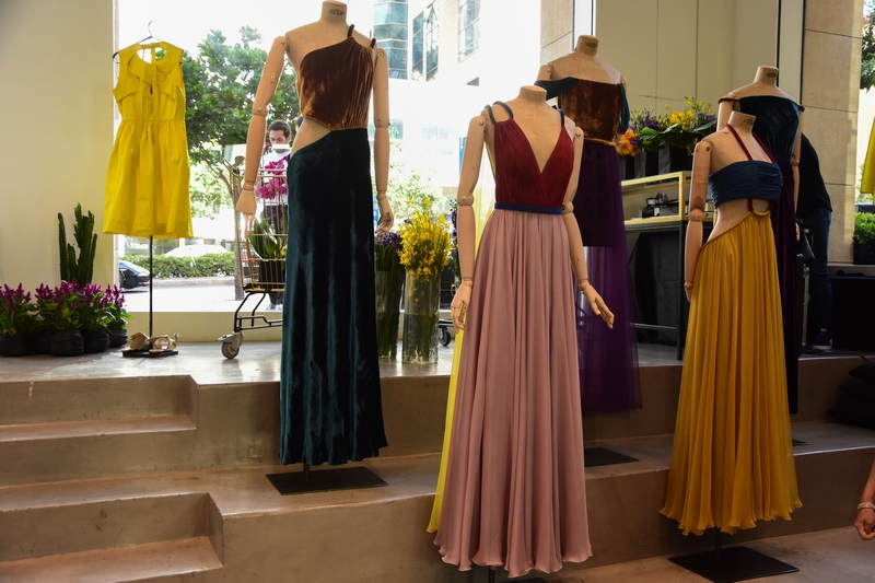 An Evening Around Dresses